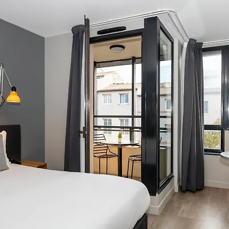 Staycity Centre Vieux Port Marselha
